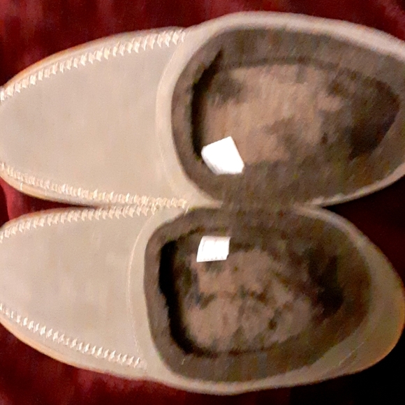 Men brand new slippers - Picture 4 of 8